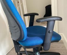 ergonomic office chair