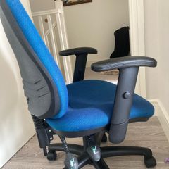 ergonomic office chair