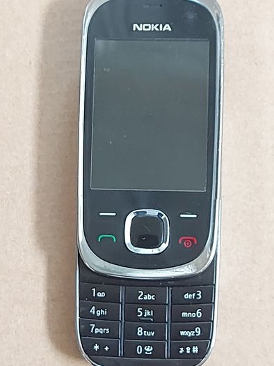 NOKIA Slider mobile phone, Model 7230, Rare Retro mobile phone, Meteor network, in excellent condition