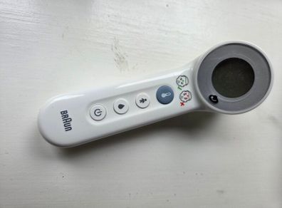 Non contact thermometer