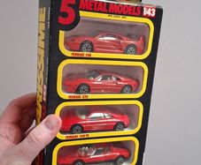 Burago Ferrari Die Cast Set 4300F 1:43 Unopened Vintage (Box Damage)