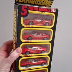 Burago Ferrari Die Cast Set 4300F 1:43 Unopened Vintage (Box Damage)
