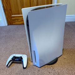 PlayStation 5 disk edition + 1 controller