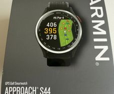 Garmin Approach S44