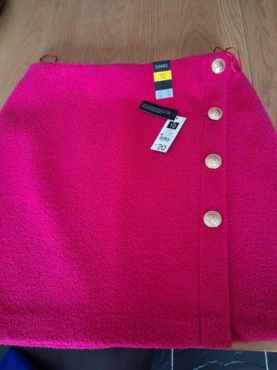 Size 10  mini skirt