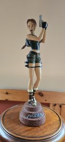 Lara Croft Tomb Raider Angel of Darkness 2002 Figure