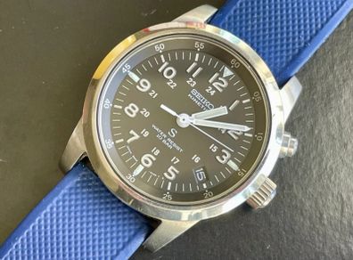 Seiko SUS Kinetic Field Watch