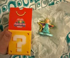 mc Donald's toy super Mario galaxy
