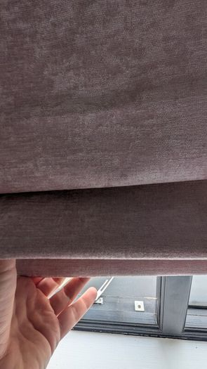 Roman blinds rose blackout