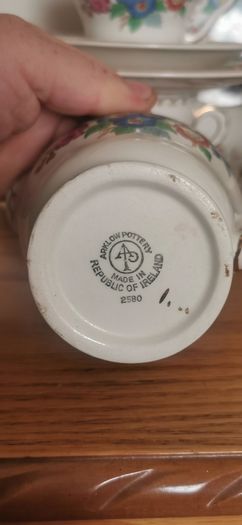 arklow pottery Teaseat