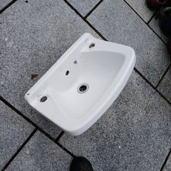Wash hand basin