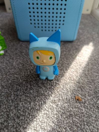 Tonies player and 3 figurines