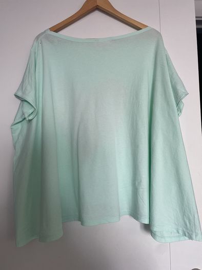Monday Afternnons Cotton Tee  Shirt size L