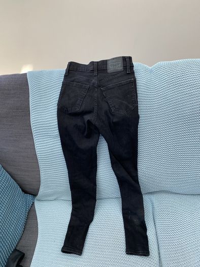 Womens jeans- Levi's 720 High rise super skinny