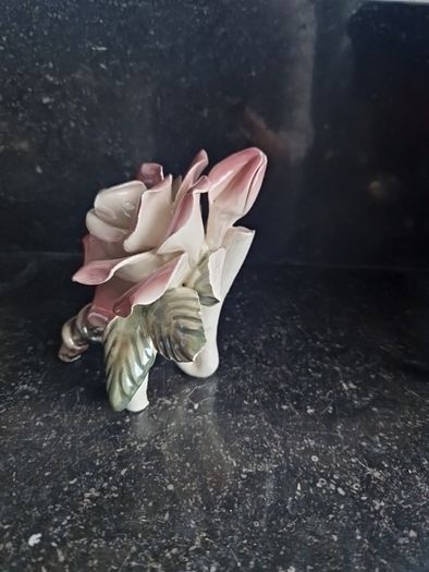 Rose ornament