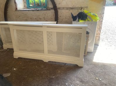 Solid radiator cover