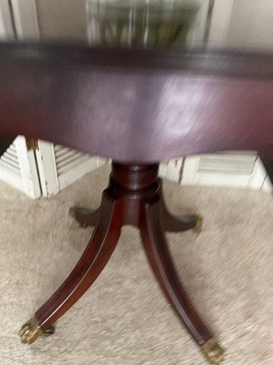 Antique mahogany drop leaf Pembroke table