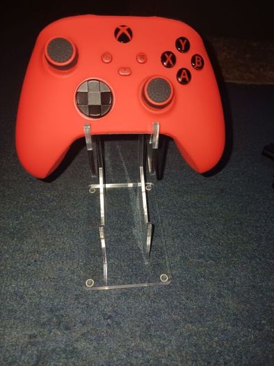 Xbox controler holder. Only holder