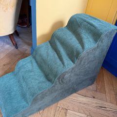 pet stairs for dog or cat