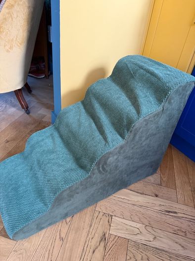 pet stairs for dog or cat