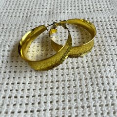 earring