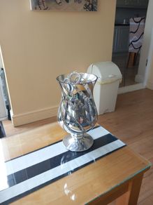 vase