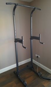 Pull up bar
