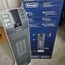 Delonghi Tower Ceramic Fan Heater 2KW HFX65V20 Image 2