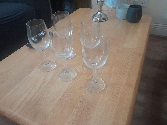 glasses wine