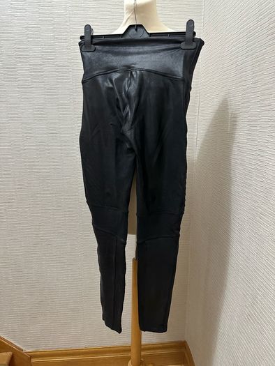 Spanx moto