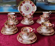 Antique 21 Piece Royal Albert Lady Hamilton Bone China Tea Set For 6 Person Setting Made In England