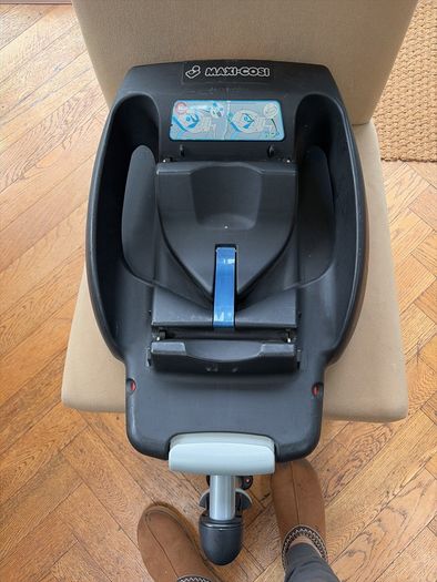 Maxi Cosi Isofix base