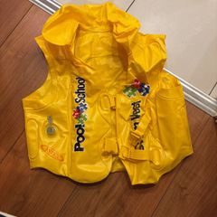 Swimming vest