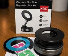 Car Mount vacuum magnetic phone holder
