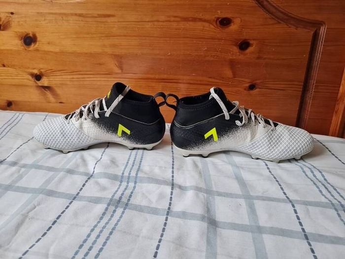 2017 adidas ace 17.3 fg boots Size 6 eu 39 white/black In excellent condition