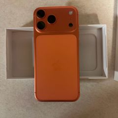 iPhone 17 Pro Max 256GB Cosmic Orange