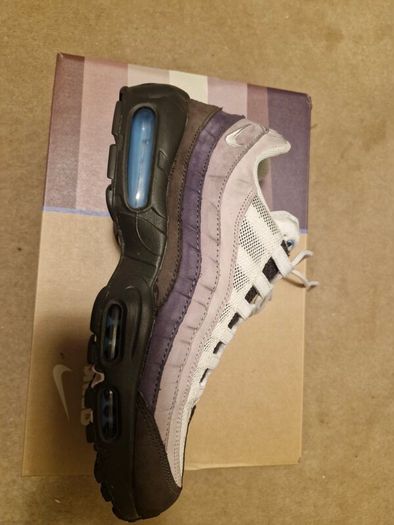 Nike Air 95 - Unearthed