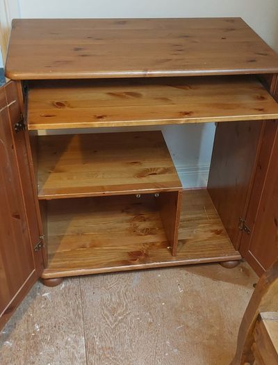 computer desk