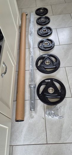 brand new olympic tri grip weight lifting set A