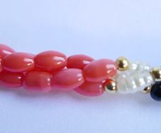 Vintage Red and Black Corals length 23,5"