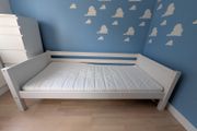 Single Bed