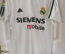 Real Madrid jersey size small
