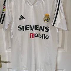 Real Madrid jersey size small