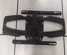 2x commercial TV swing mounts. 32-85" compatible