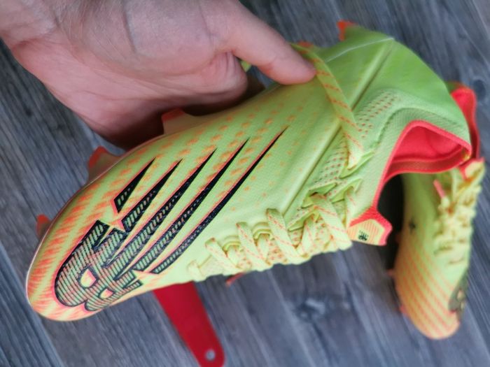 Furon v6+ pro football boots