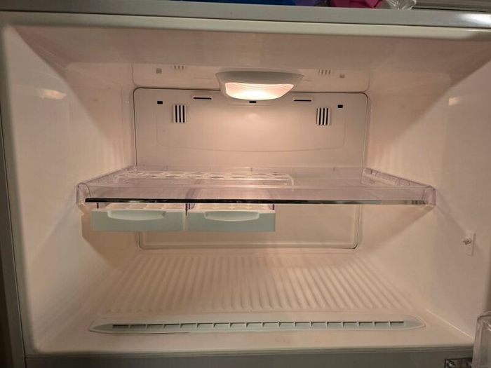 Large LG Fridge Freezer  Clean Fully Functional