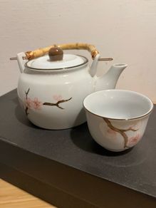 Tea set