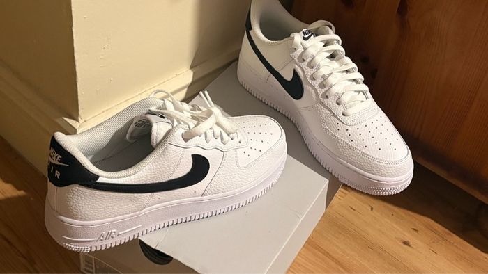 Size 8 Men's Nike Airforce 1s