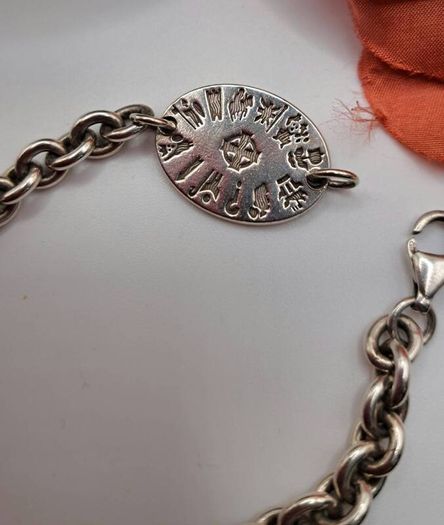 sterling silver oval history of Ireland  bracelet 1970's