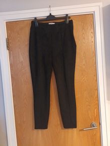 Gallery Soft Black Faux Suede Trousers.    S. 12. Nrw.